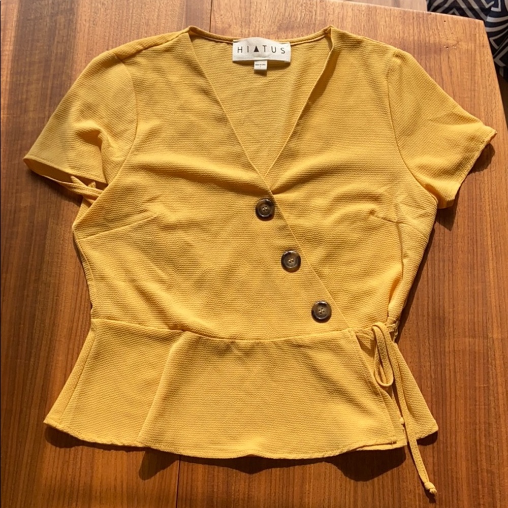 Hiatus Wrap Mustard Top (Fits like S/M)